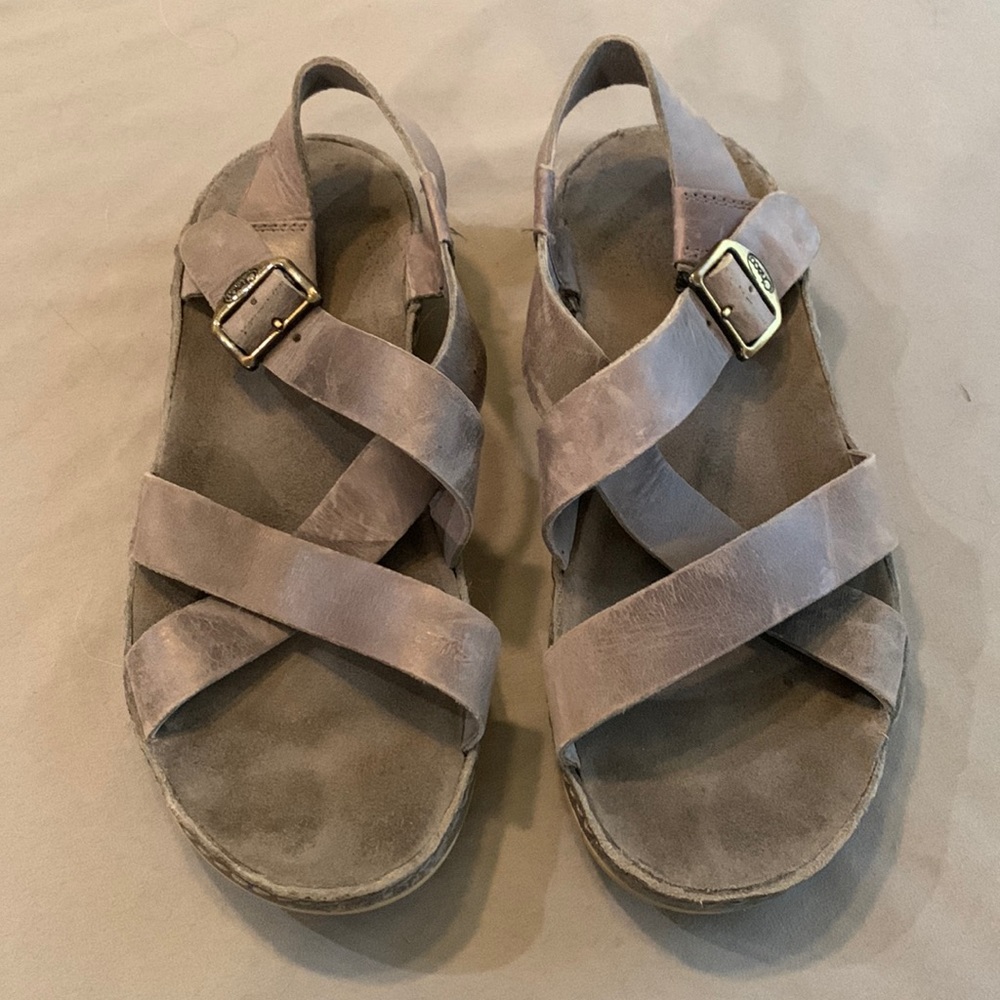 Chaco Women’s Wayfarer Size 6